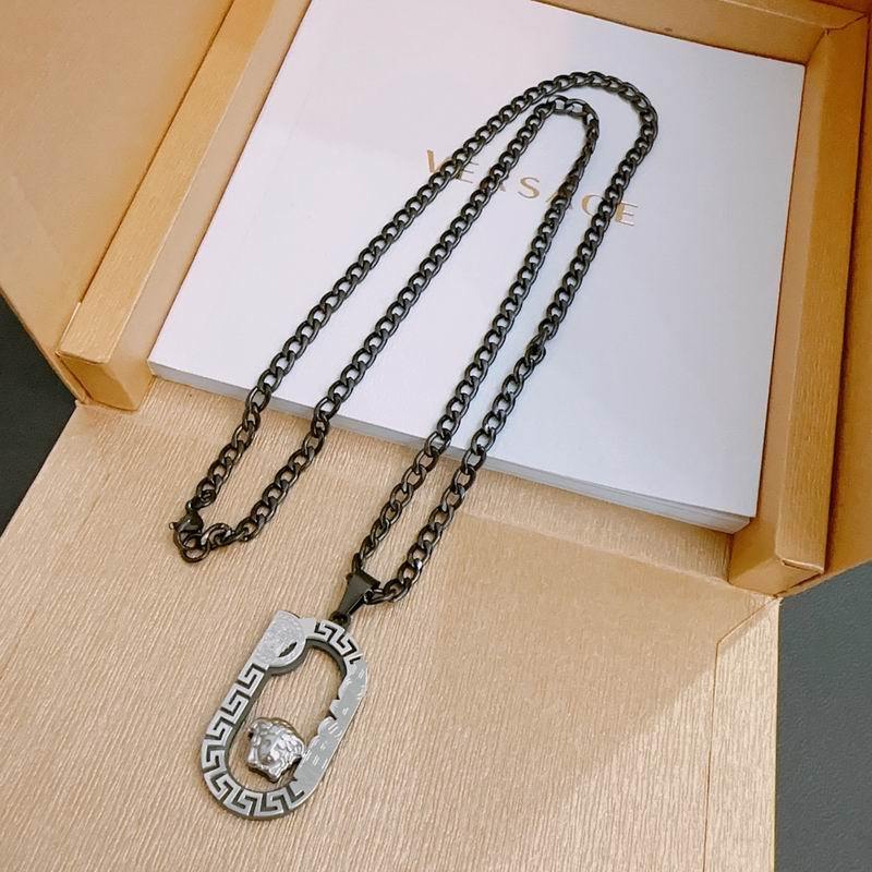 Versace Necklaces 72